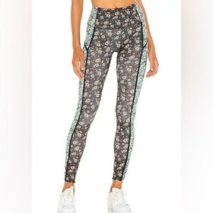 Free People FP Movement Printed You're A Peach in Black Combo Leggings - XS